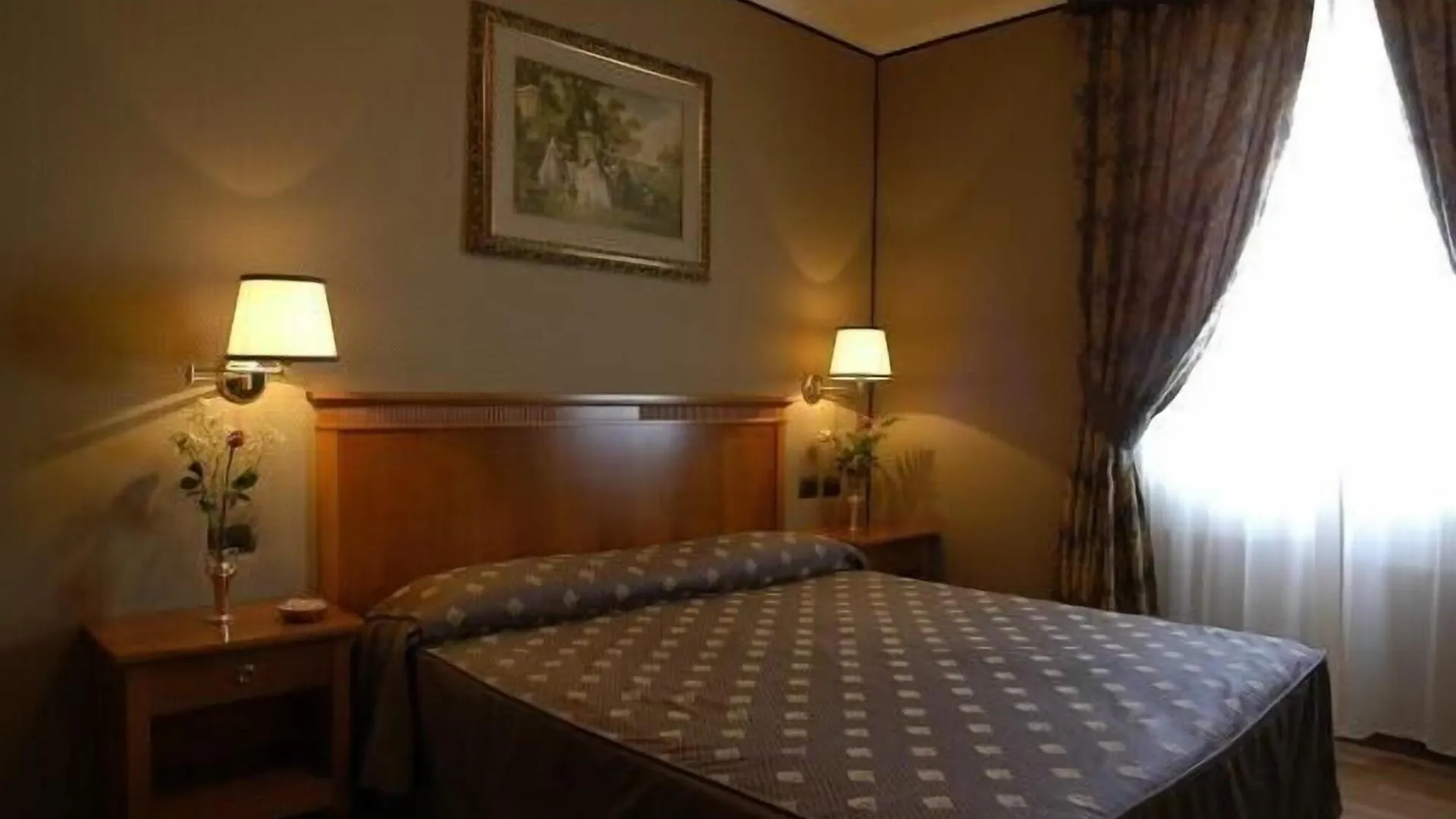 Hotel Rimini רומא
