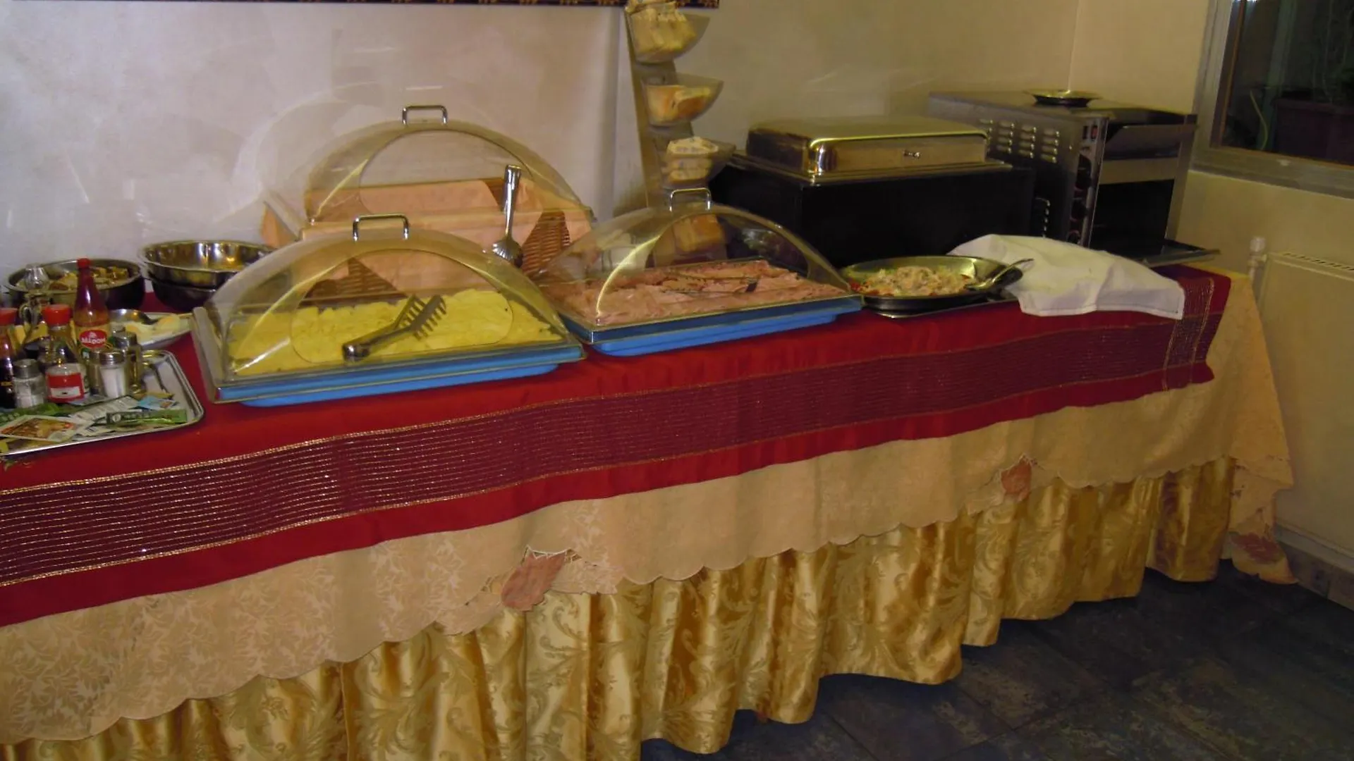 Hotel Rimini  רומא